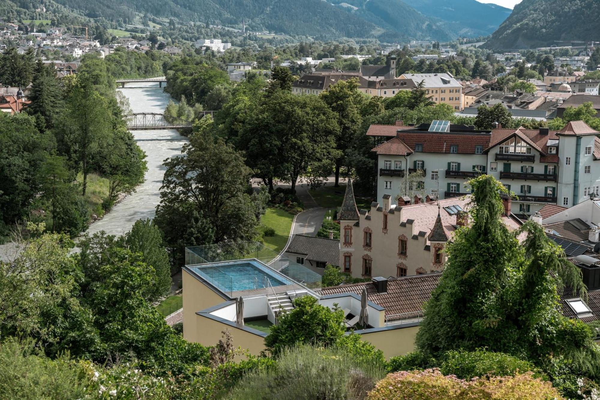 Dominik Alpine City Wellness Hotel - Adults Only Bressanone Exterior photo