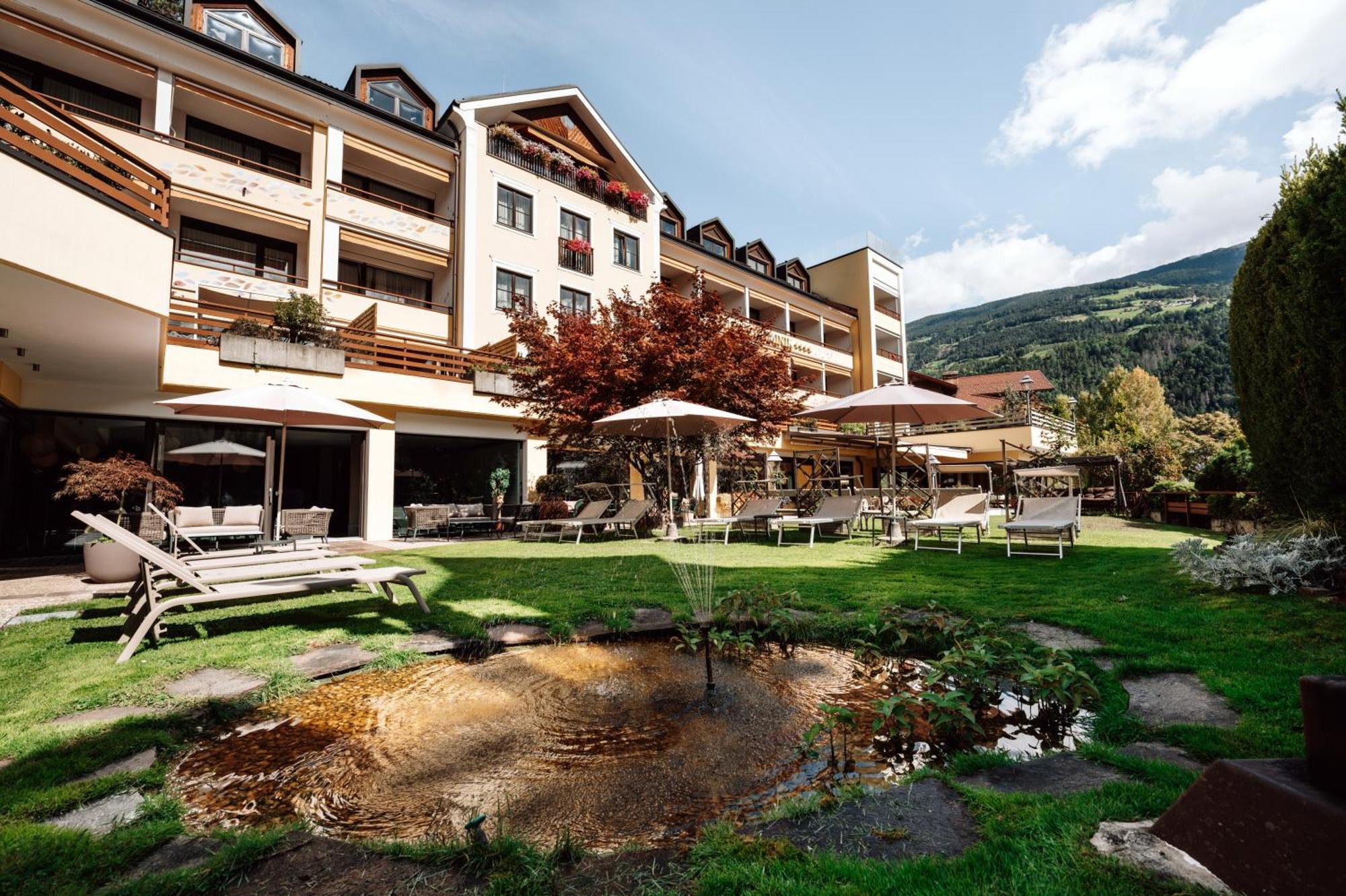 Dominik Alpine City Wellness Hotel - Adults Only Bressanone Exterior photo